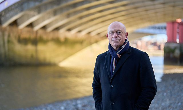 Ross Kemp: Mafia and Britain