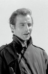 Seagulls Die in the Harbour