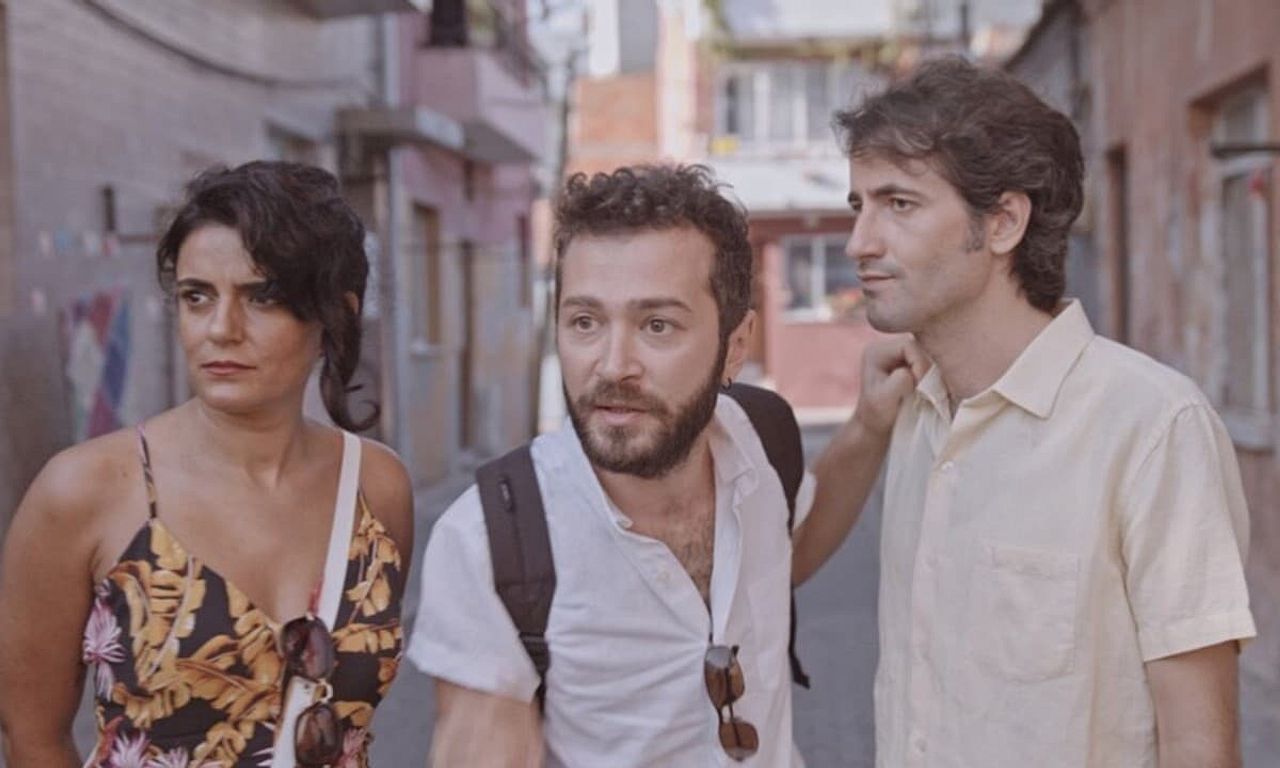 header image for Here It's a Bed of Roses