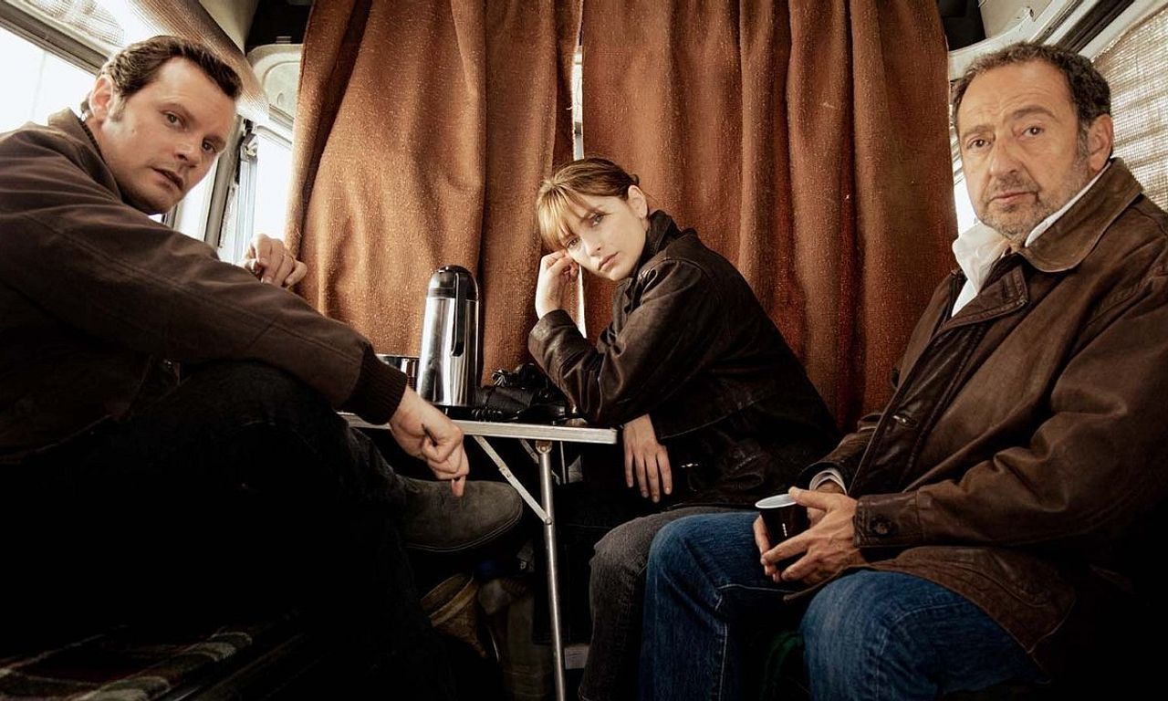 header image for The Lost Station Girls