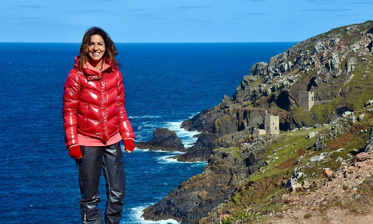header image for Cornwall and Devon Walks With Julia Bradbury
