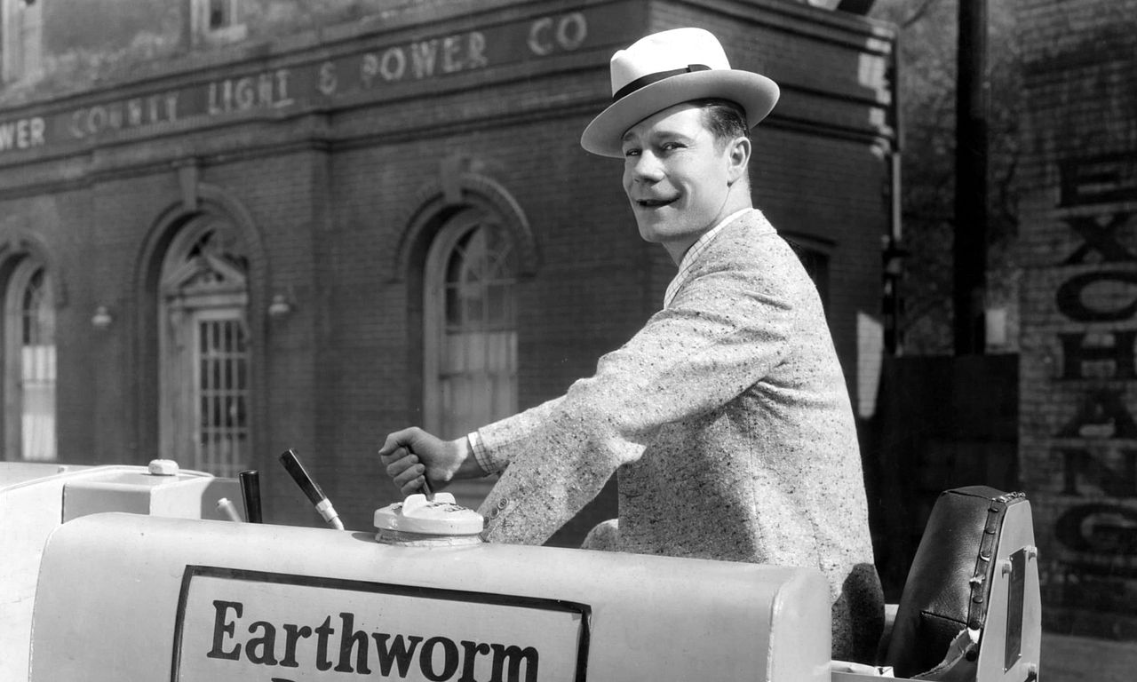 header image for Earthworm Tractors