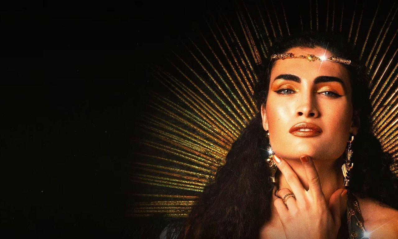 header image for Cris Miró (She|Her|Hers)