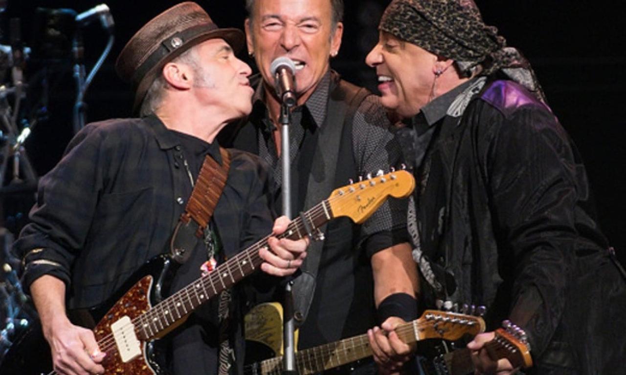 header image for Bruce Springsteen and the E Street Band : Live in New York City