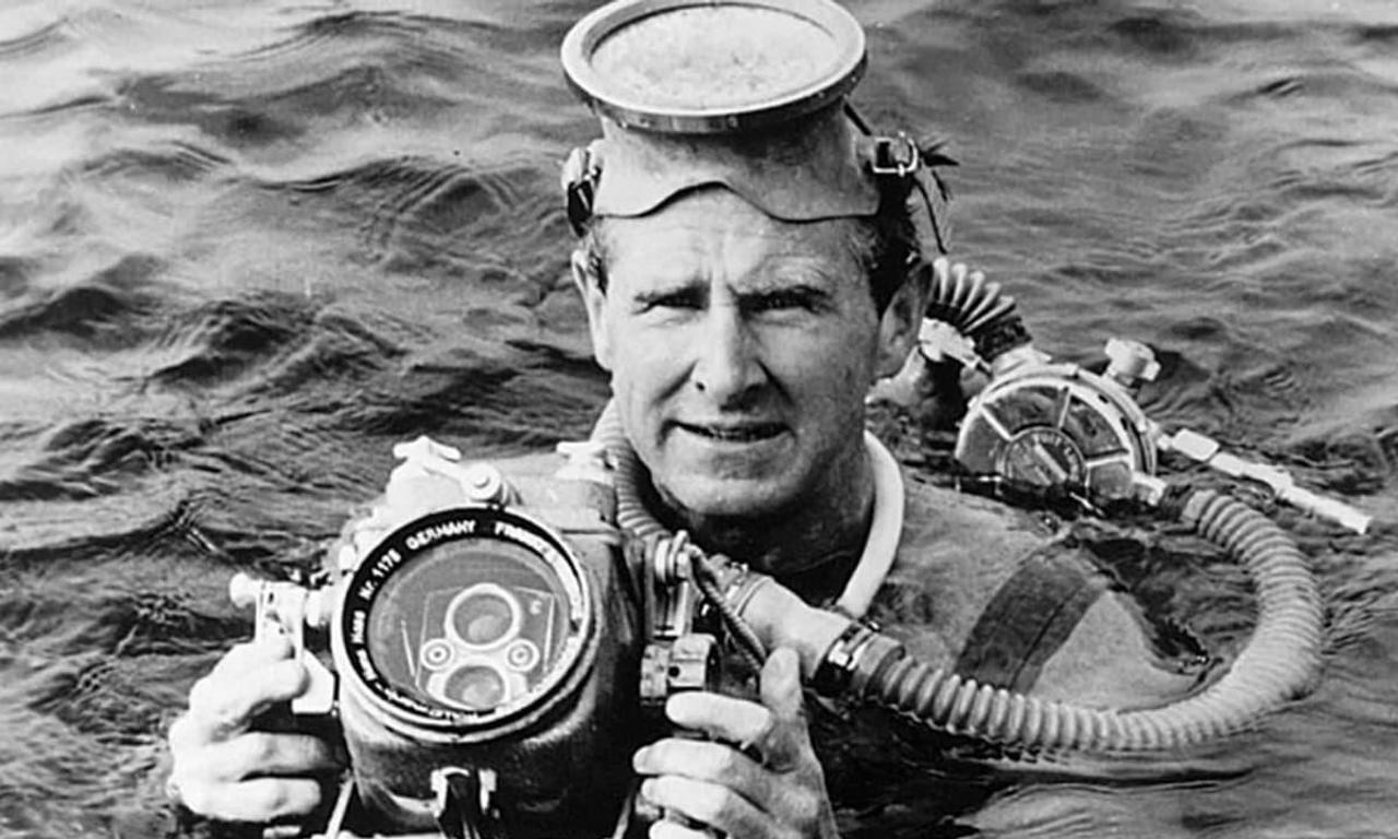 header image for Sea Hunt