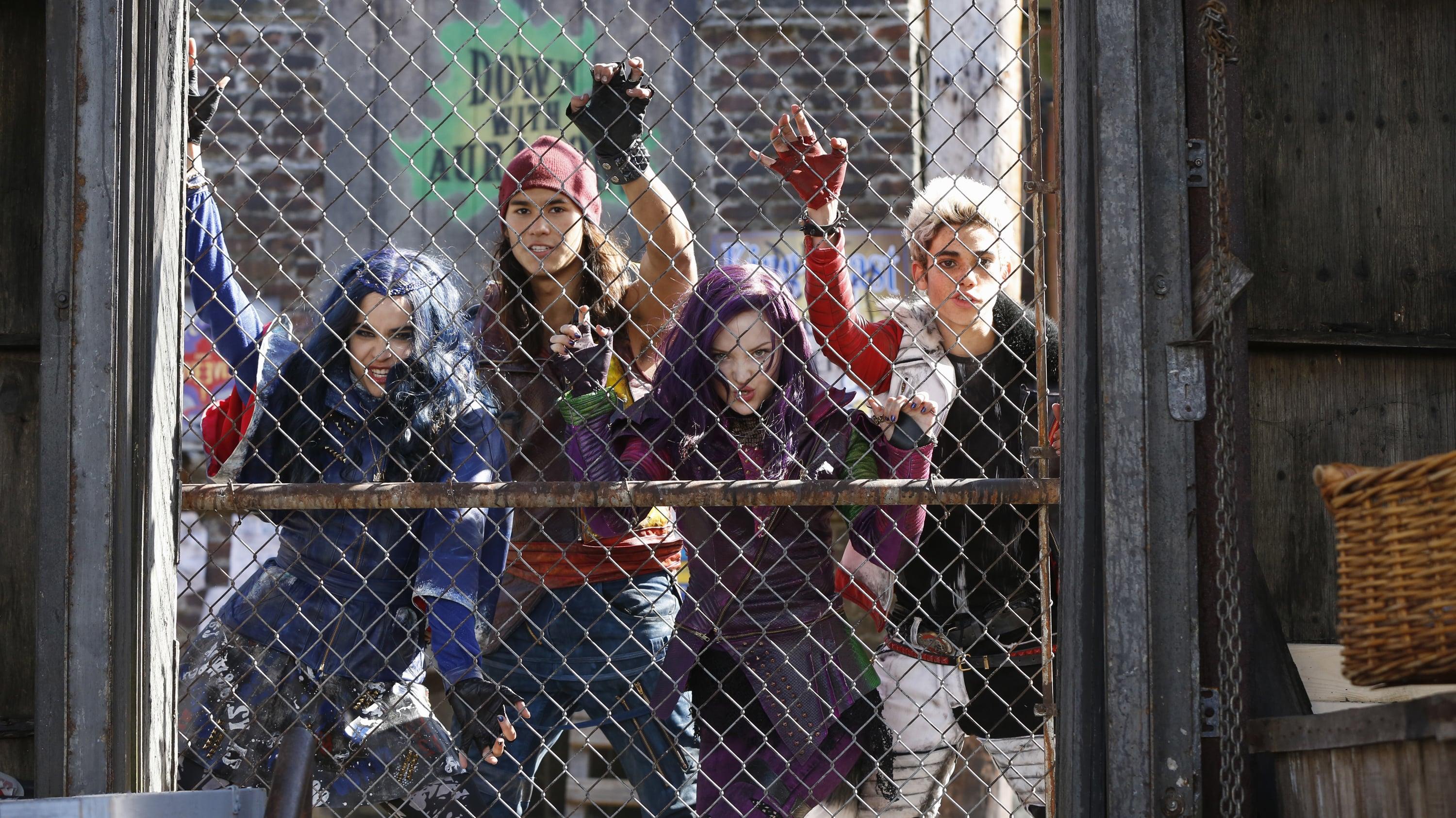 Disney descendants watch on sale online