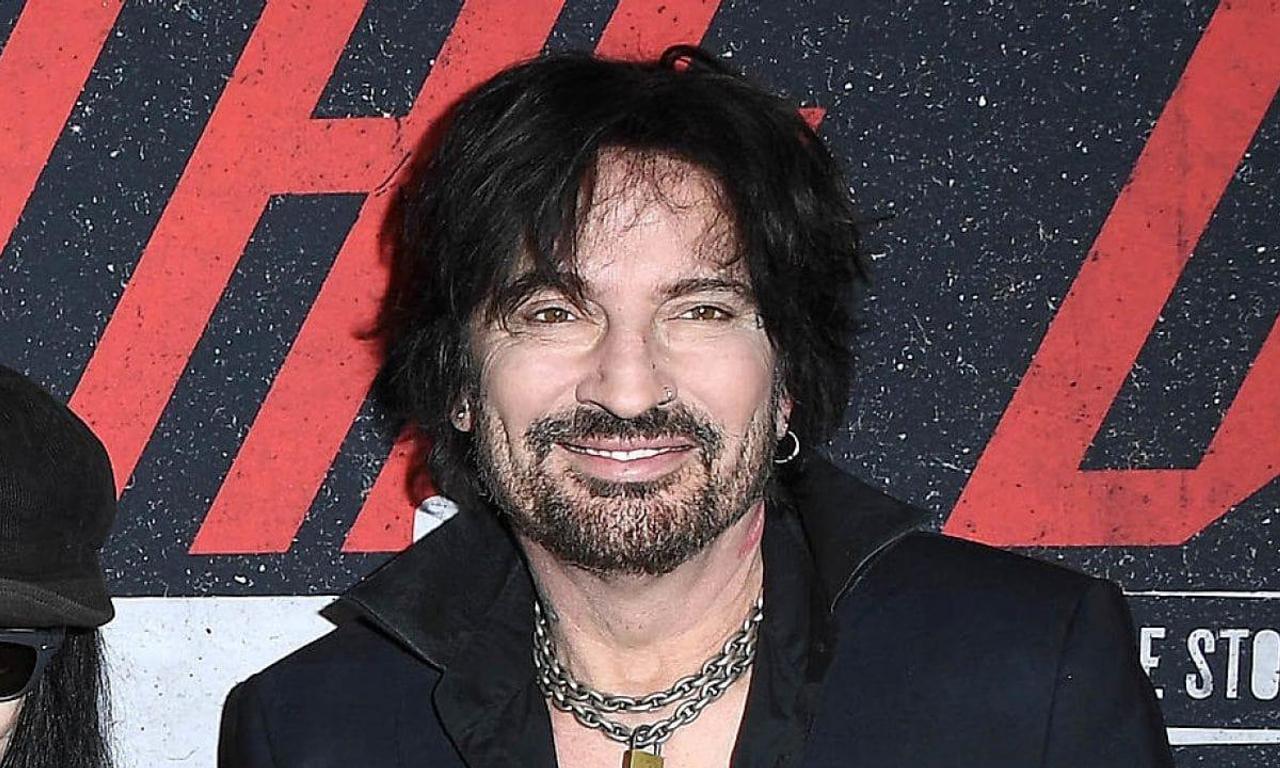 header image for Mötley Crüe: The End - Live in Los Angeles