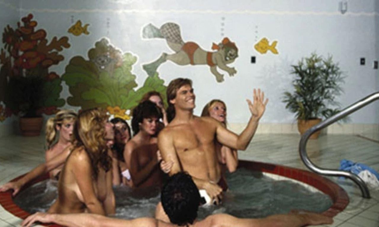 header image for Hollywood Hot Tubs