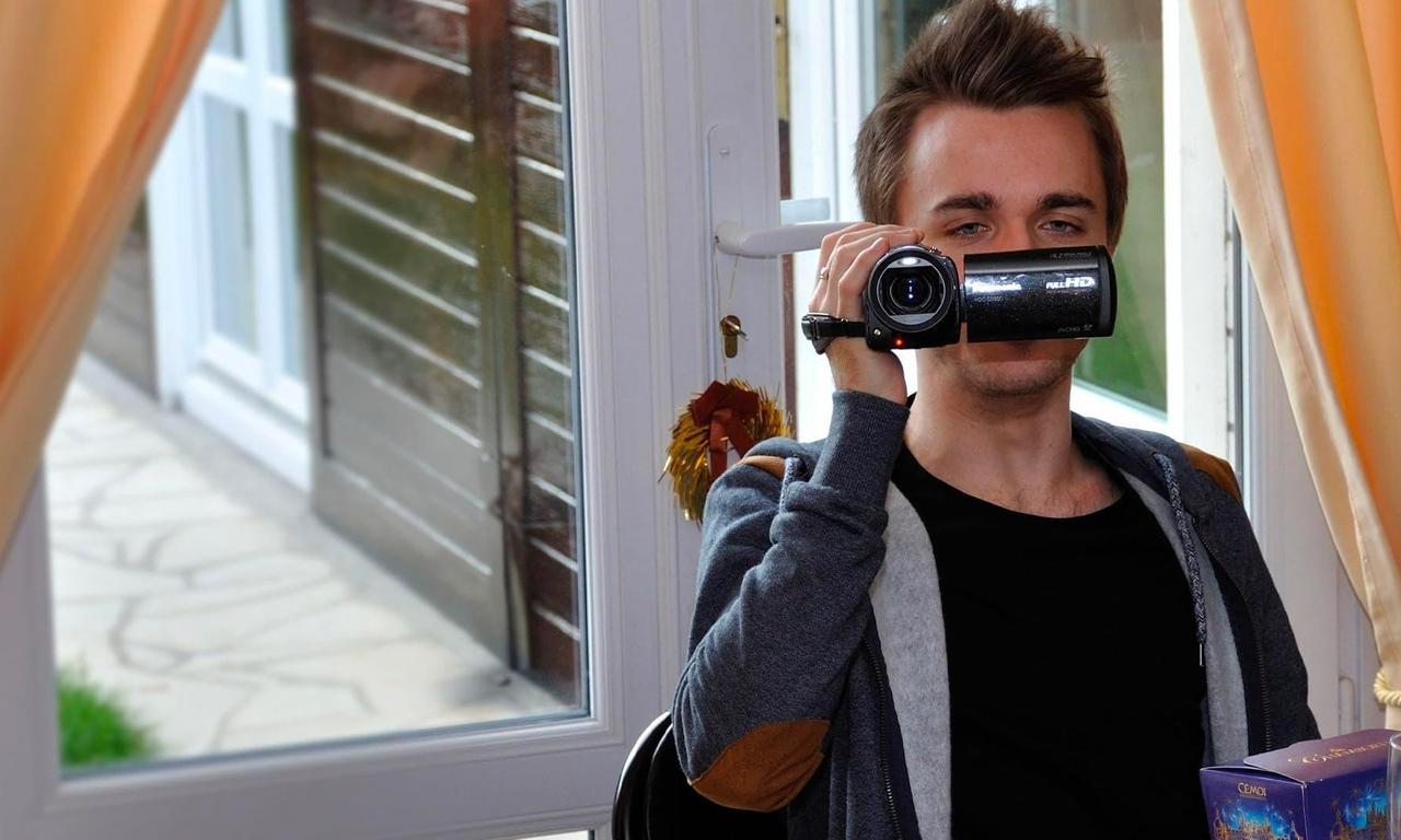 header image for Squeezie: Thanks Internet