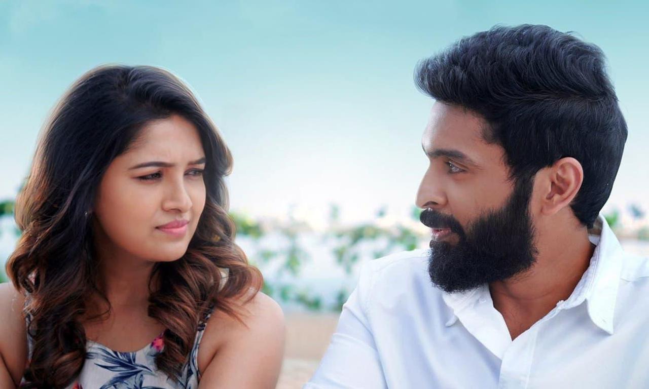 header image for Paayum Oli Nee Yenakku