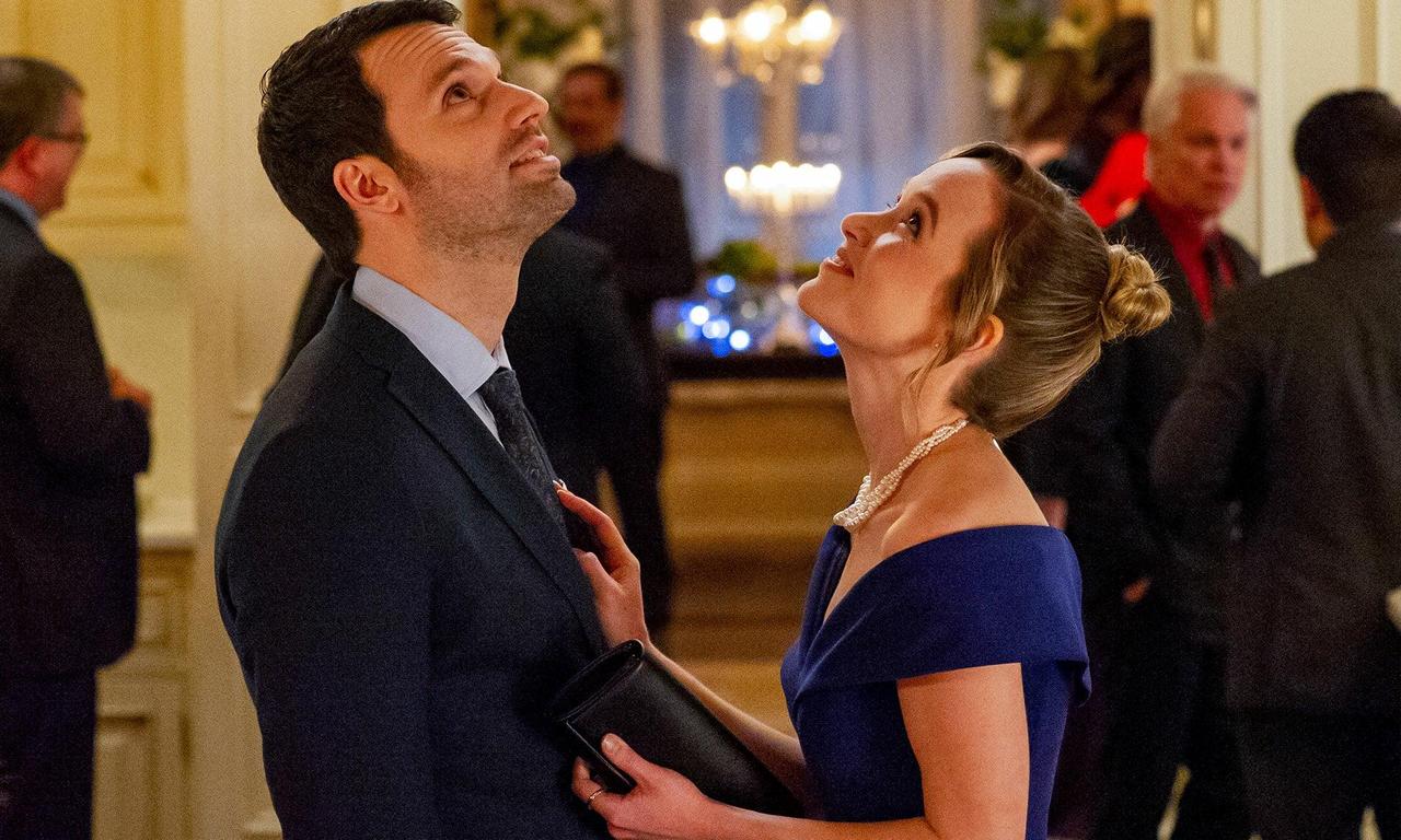 Mistletoe & Menorahs Where to Watch and Stream Online Entertainment.ie