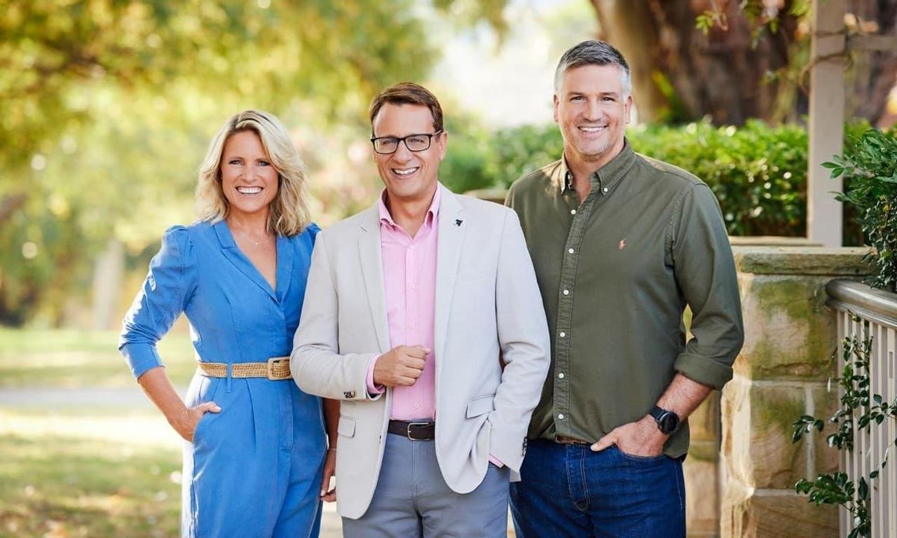 header image for Selling Houses Australia
