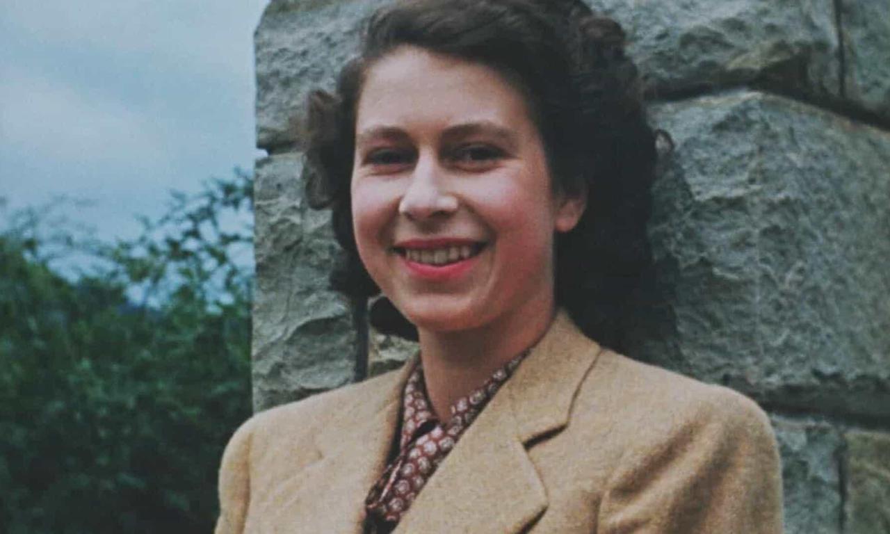 header image for Elizabeth: The Unseen Queen