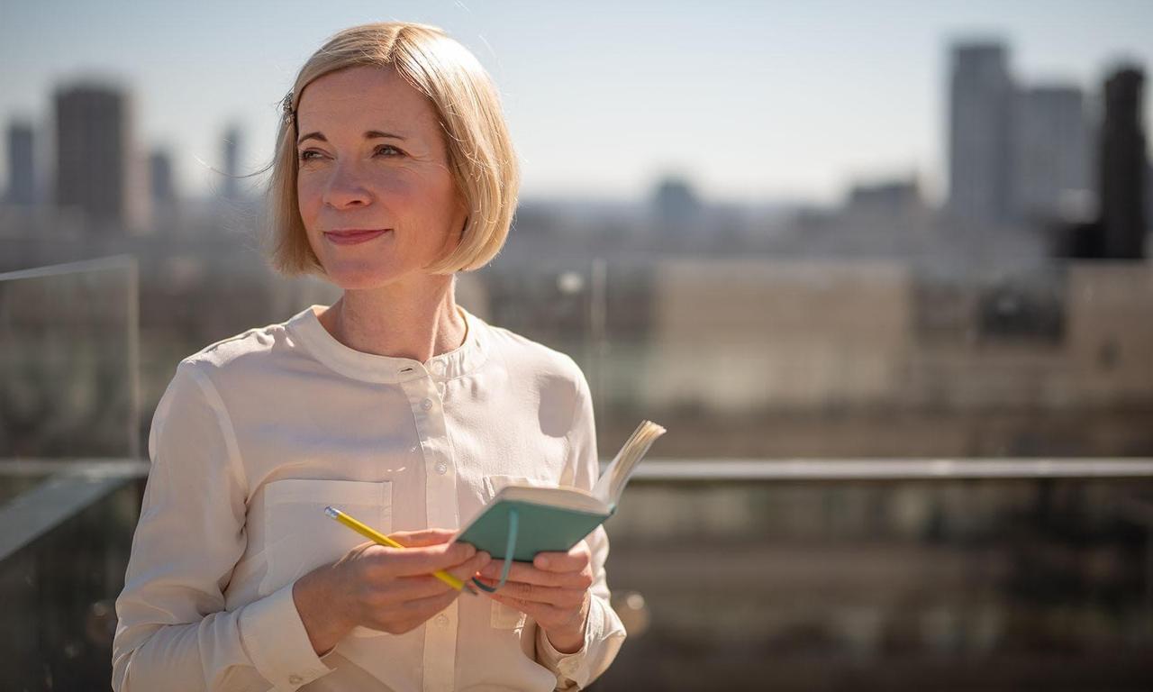 header image for Lucy Worsley Investigates