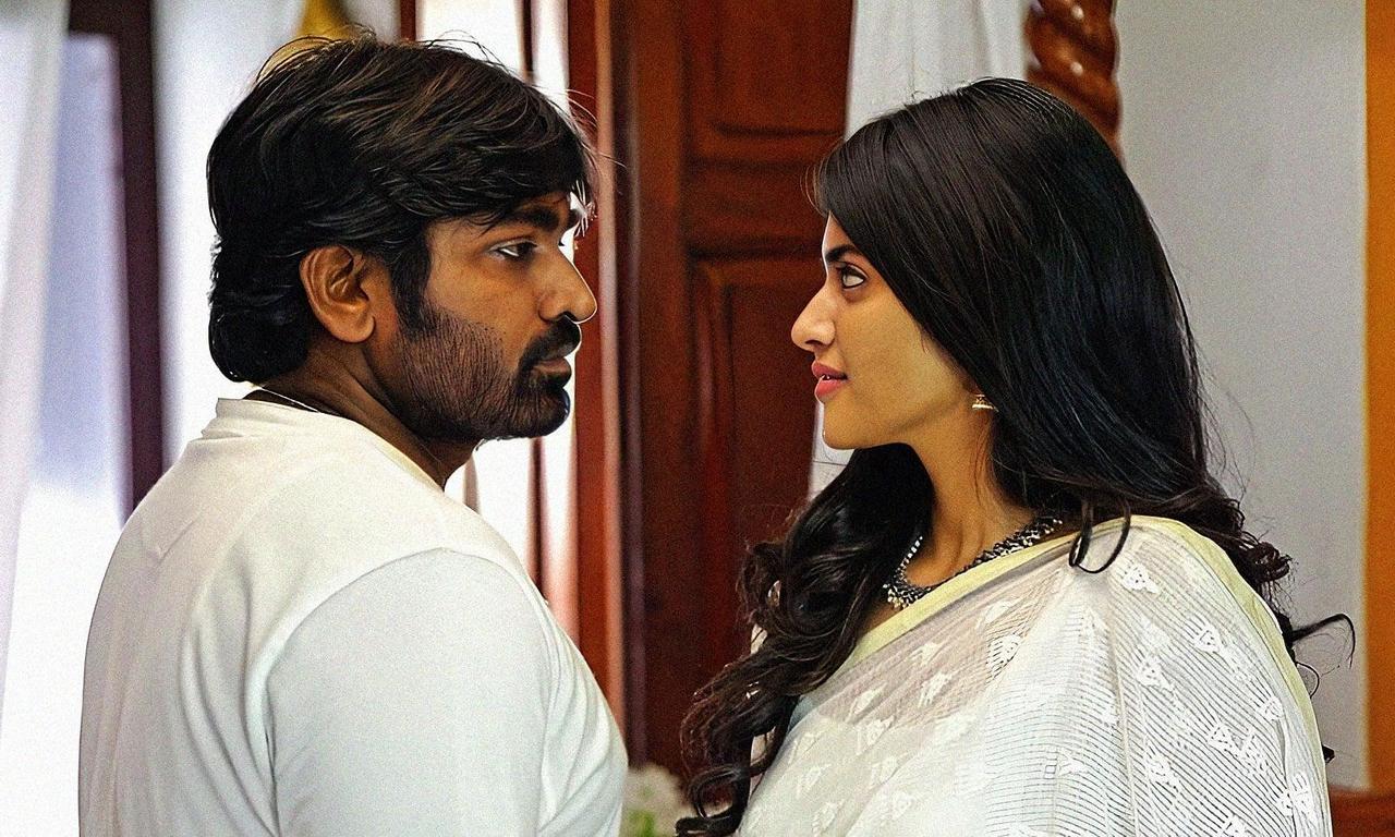 header image for Yaadhum Oore Yaavarum Kelir