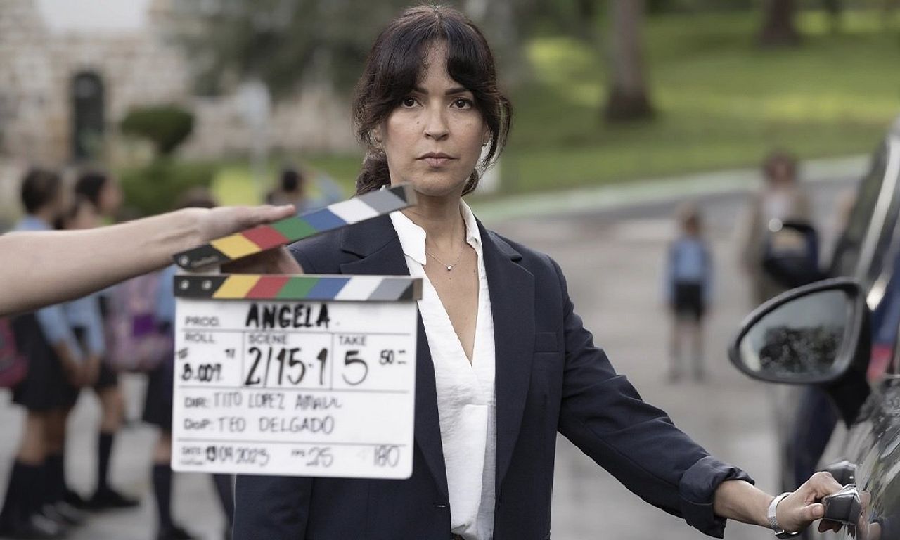 header image for Ángela