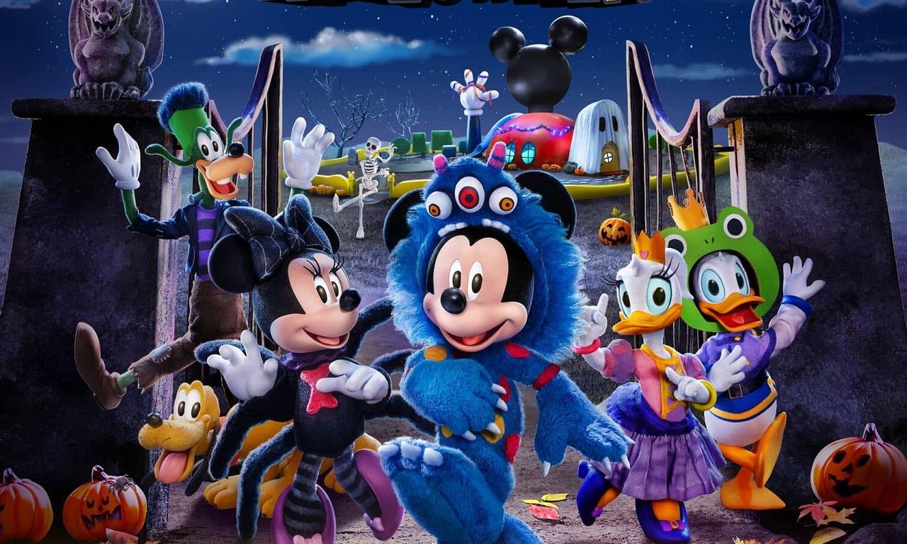 header image for Mickey and Minnie's Holiday Songs: Halloween