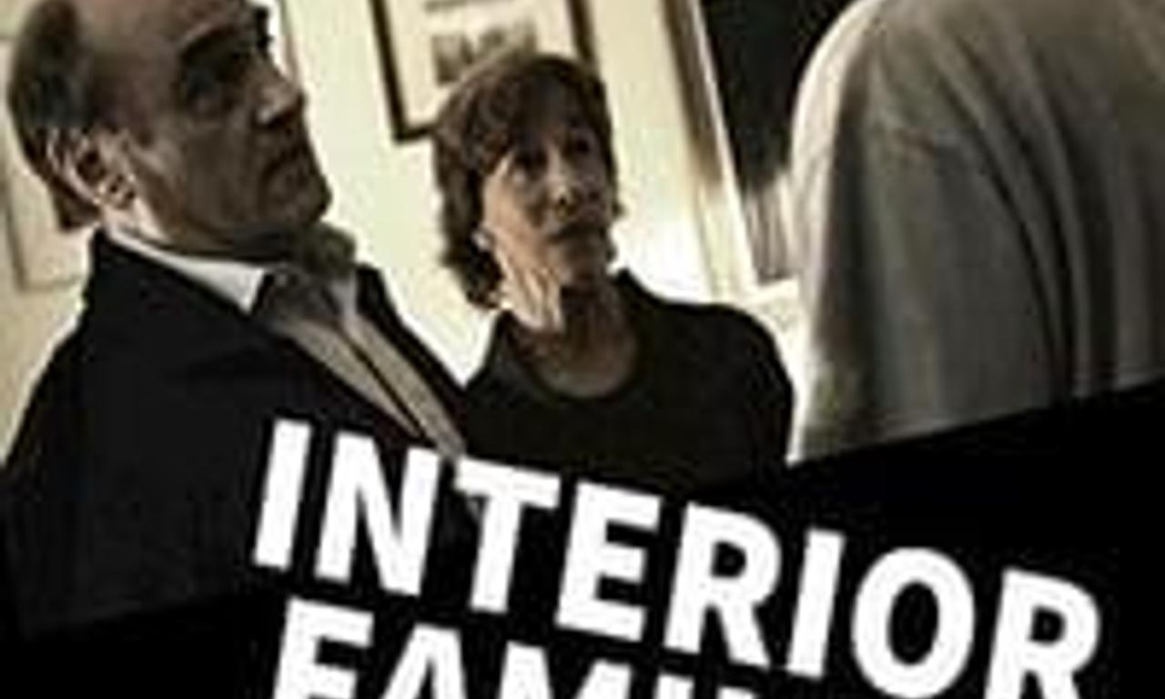 header image for Interior. Familia