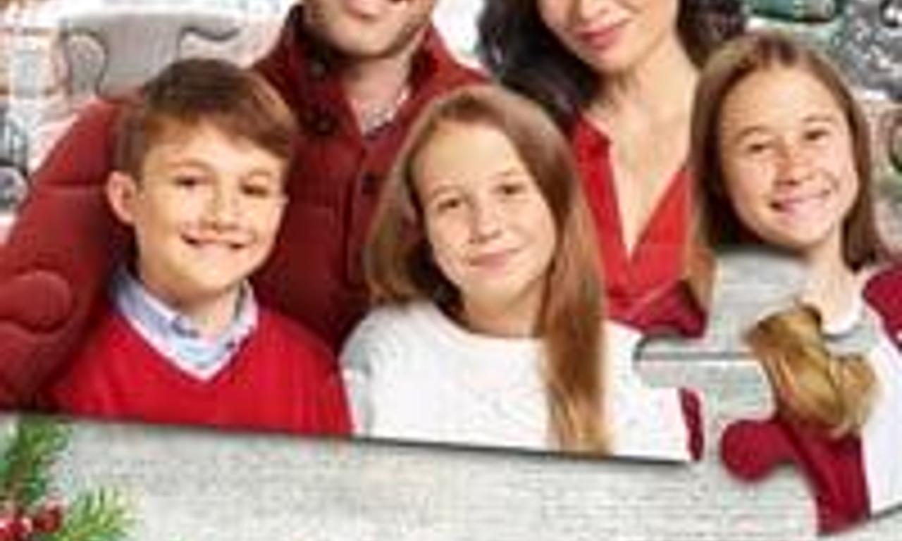 header image for Christmas with the Darlings