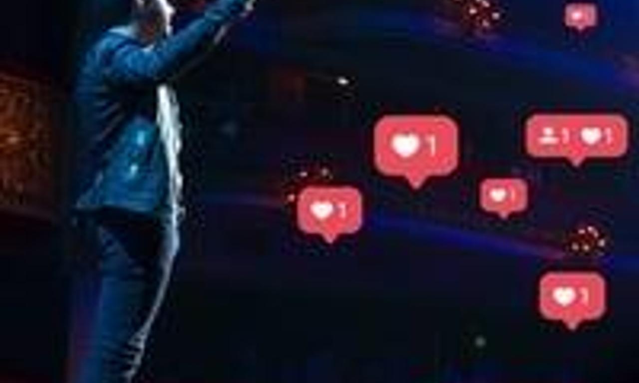 header image for Grego Rossello: Disculpe las Molestias