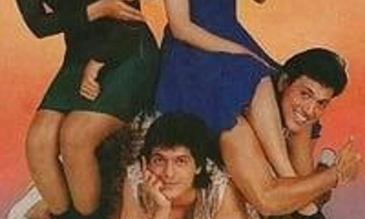 header image for Aankhen