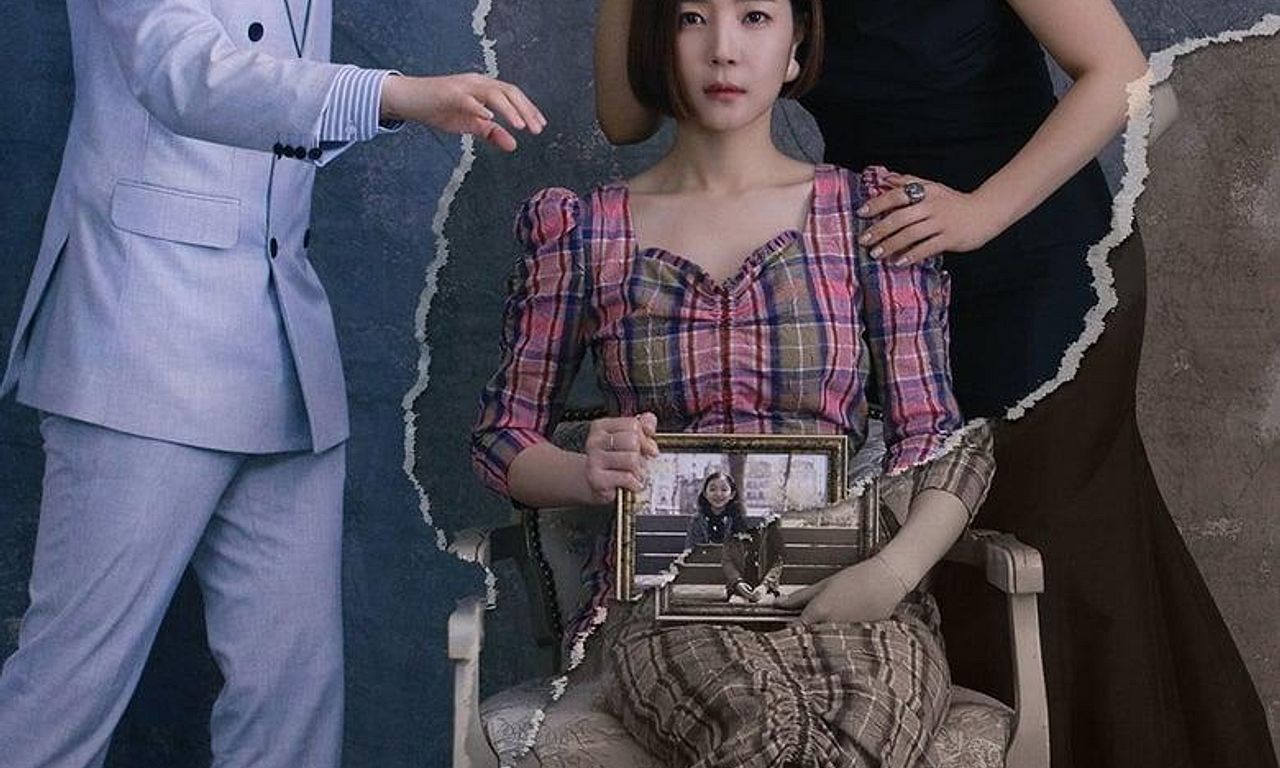 header image for Shady Mom-in-Law