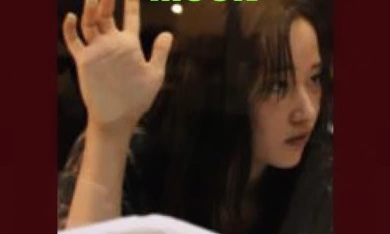 header image for Mona Lisa and the Blood Moon