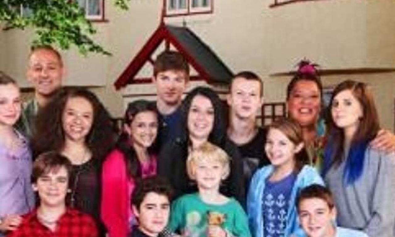 header image for Tracy Beaker Returns