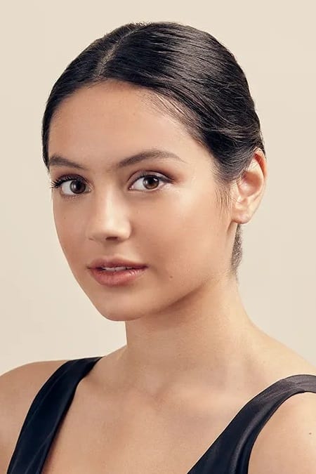 Indy Lewis - About - Entertainment.ie