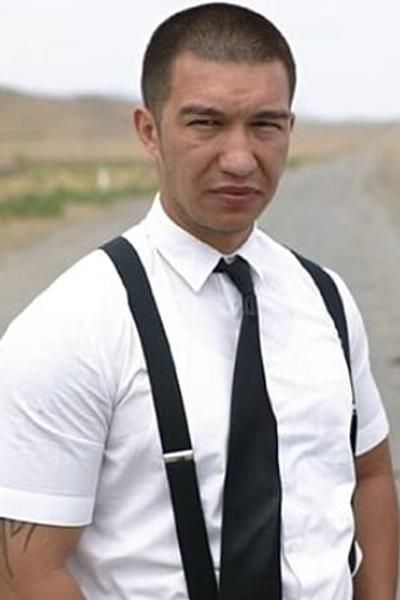 Ali Khan About Entertainment.ie