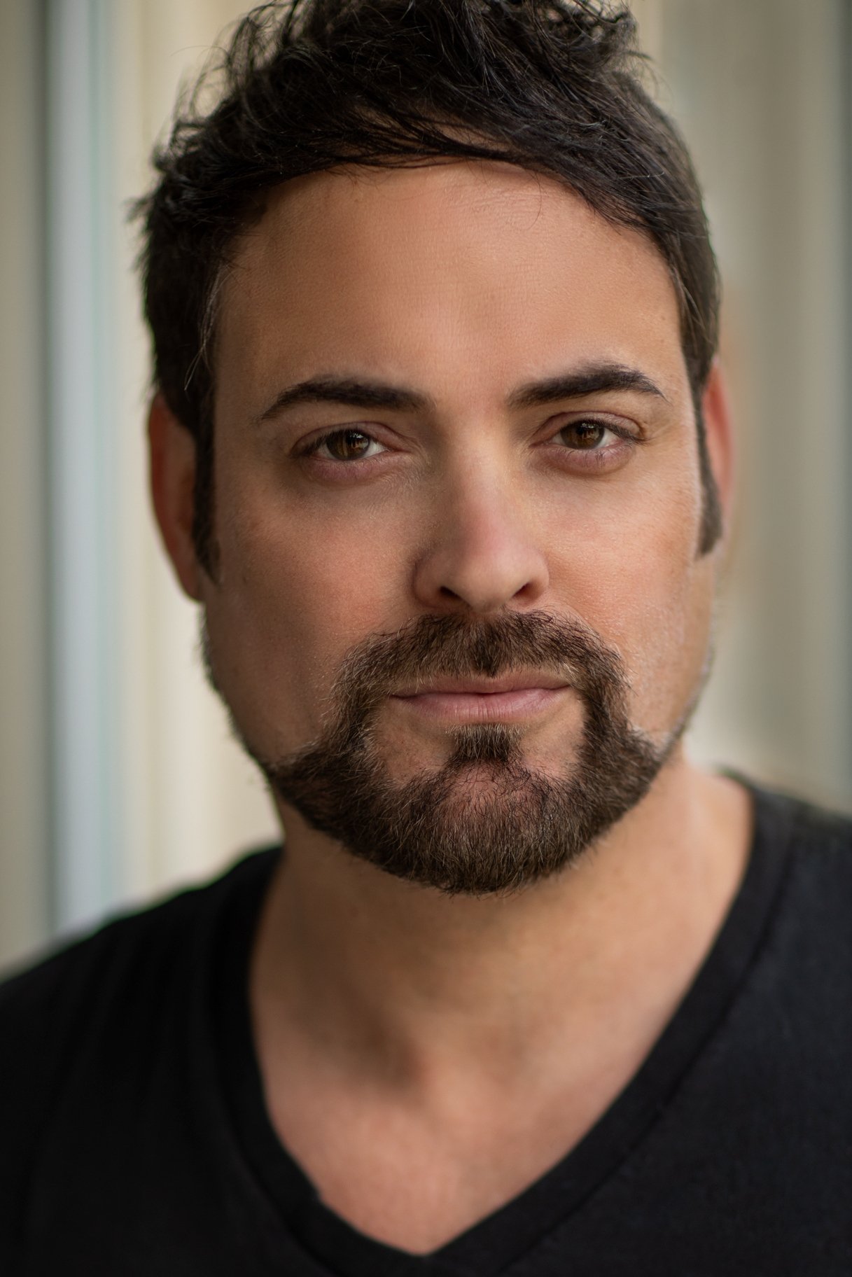 Arthur Colombino - About - Entertainment.ie