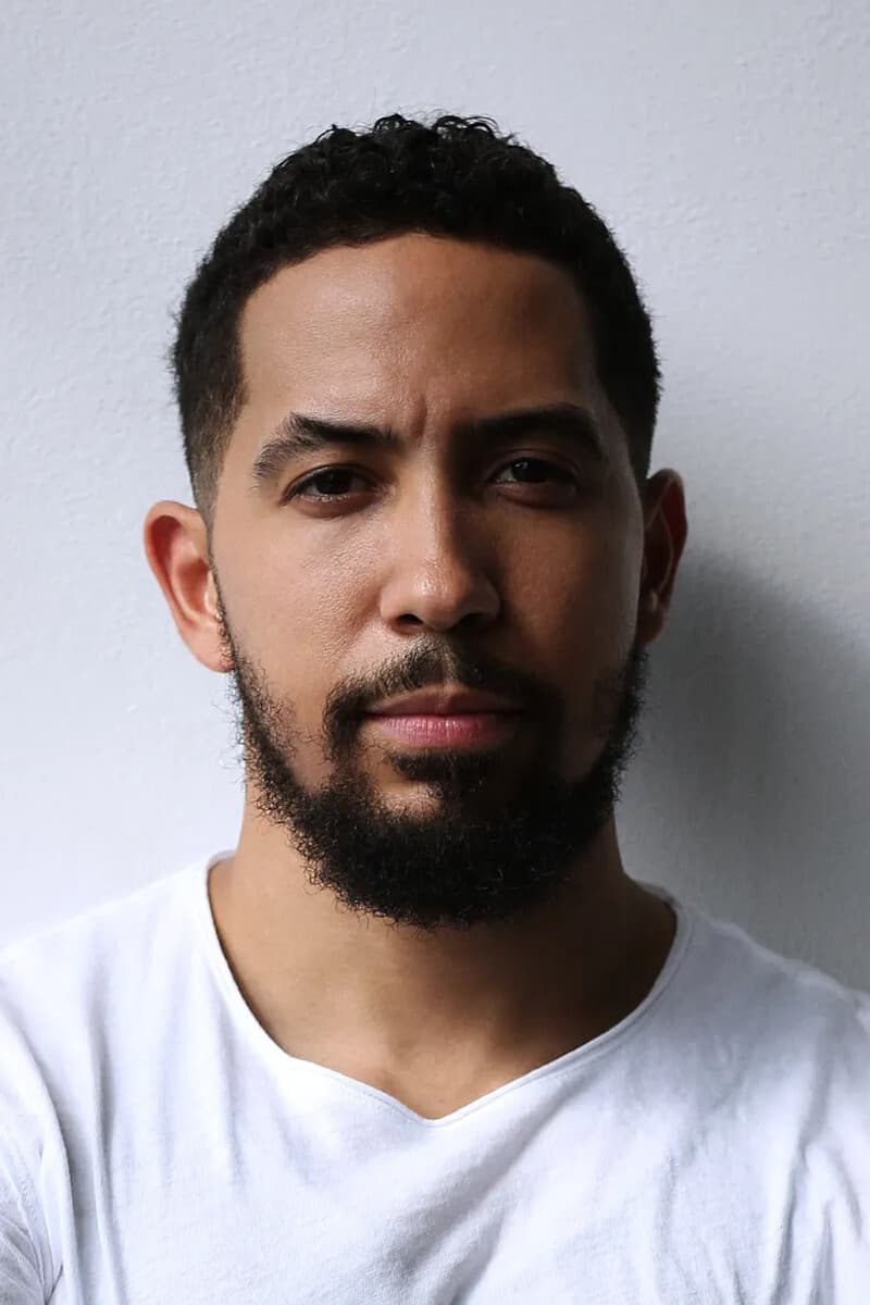 Neil Brown Jr. - About - Entertainment.ie
