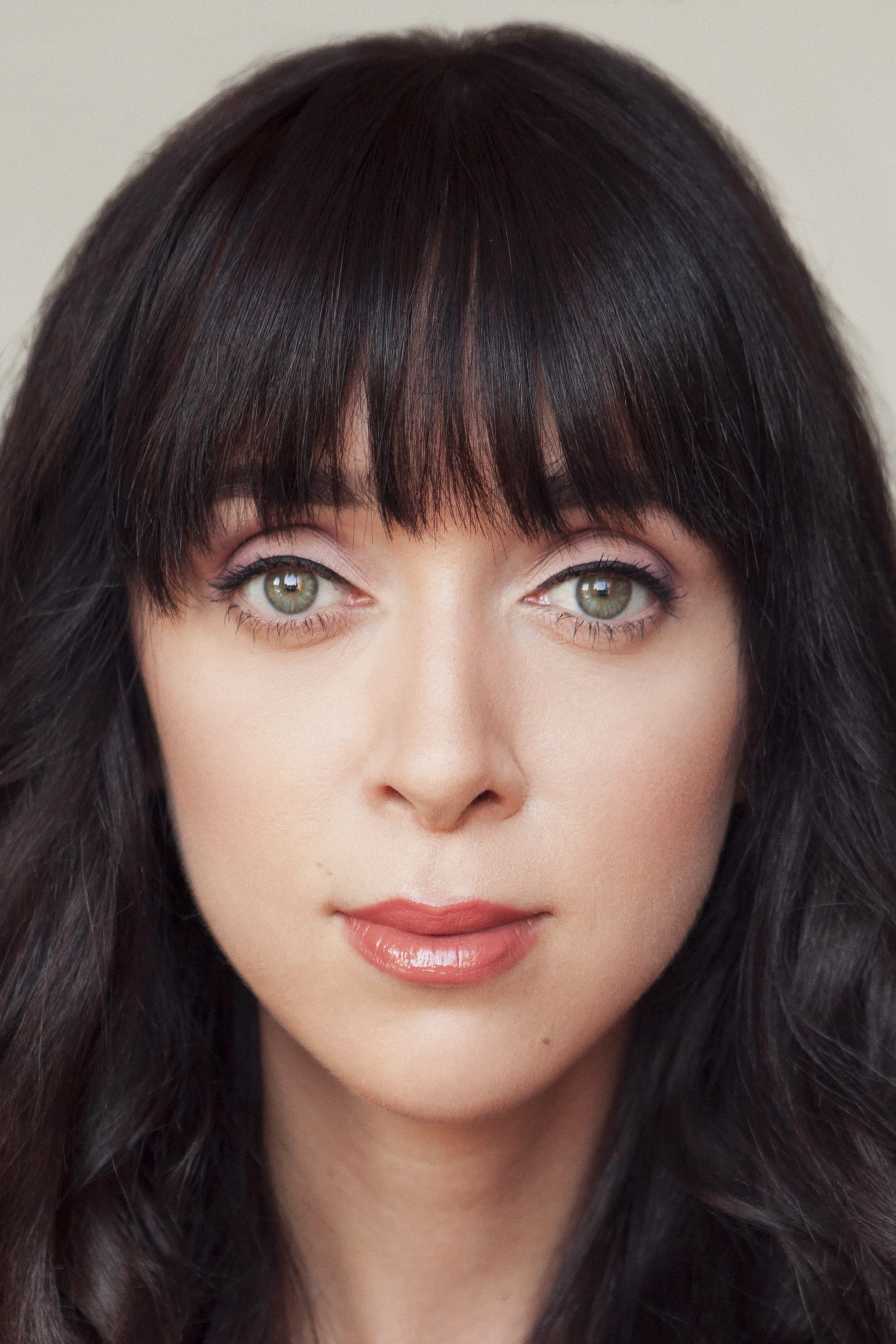 Stephanie Lavigne - About - Entertainment.ie