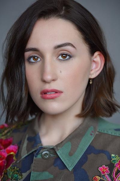 Harley Quinn Smith - About - Entertainment.ie