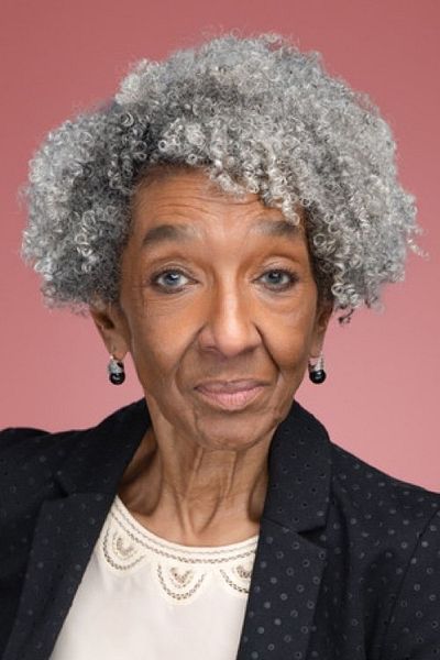 Claudia Robinson