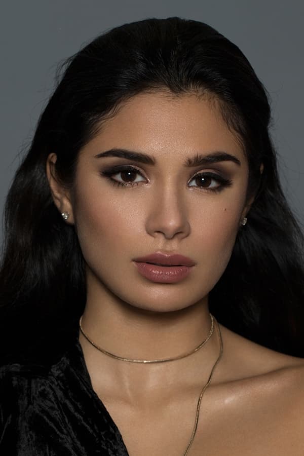 Diane Guerrero - About - Entertainment.ie