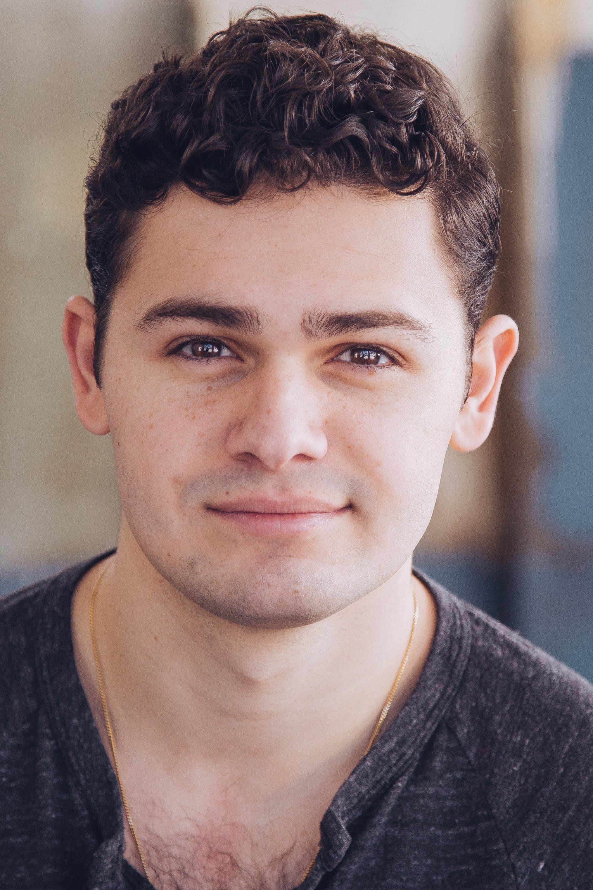 Brett DelBuono About Entertainment Ie Fw41lI6WAHURQymZHMf6cY6pznH 