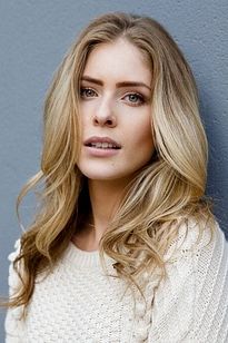 Jordan Claire Robbins