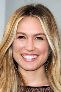 Sarah Carter
