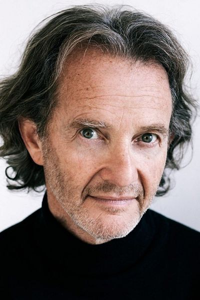 Anton Lesser