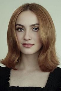 Maude Apatow