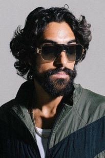 Eman Esfandi