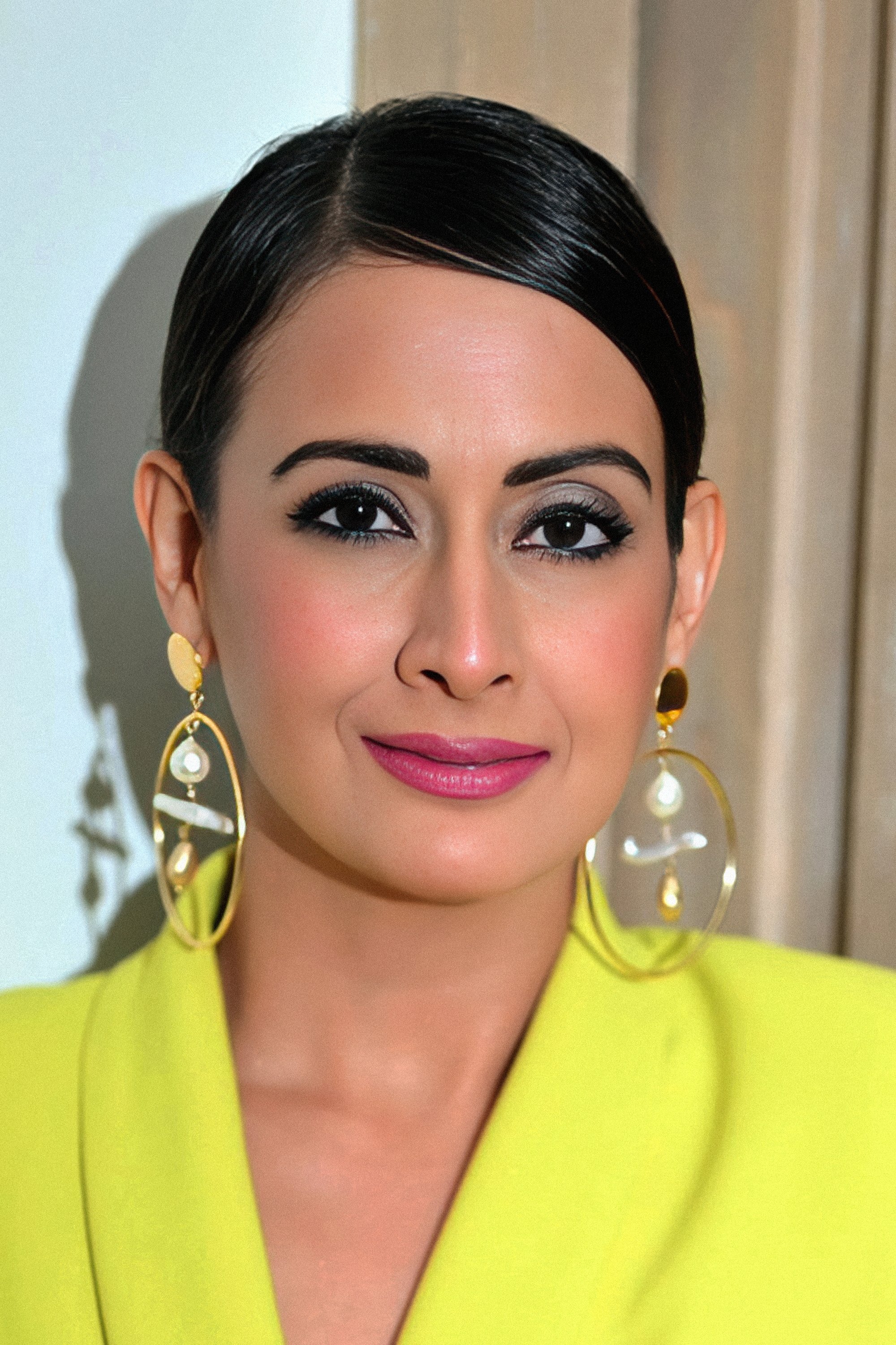 Preeti Jhangiani - About - Entertainment.ie