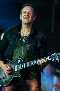 Vivian Campbell