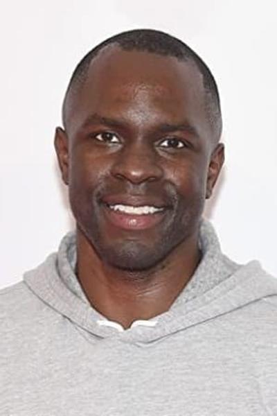 Gbenga Akinnagbe - About - Entertainment.ie