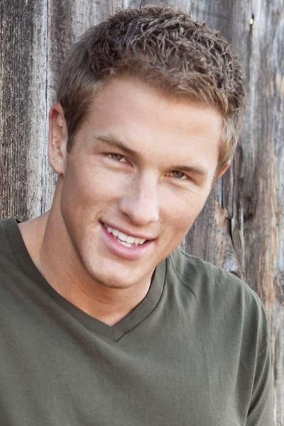 Anthony Konechny - About - Entertainment.ie