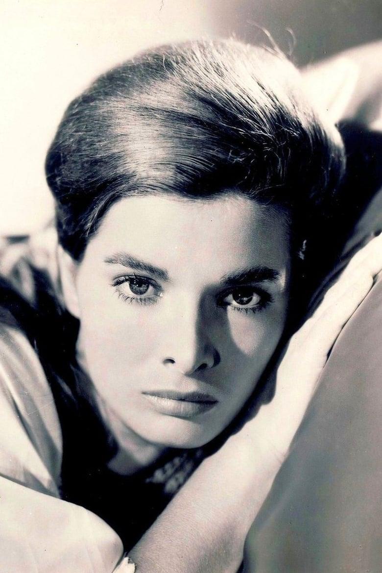 Scilla Gabel About Entertainment.ie