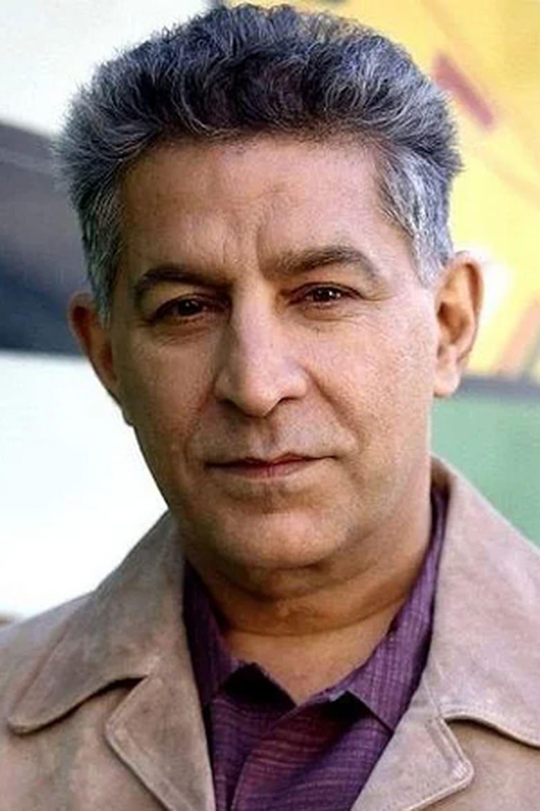 Dalip Tahil - About - Entertainment.ie