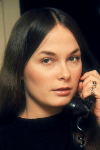 Tina Russell