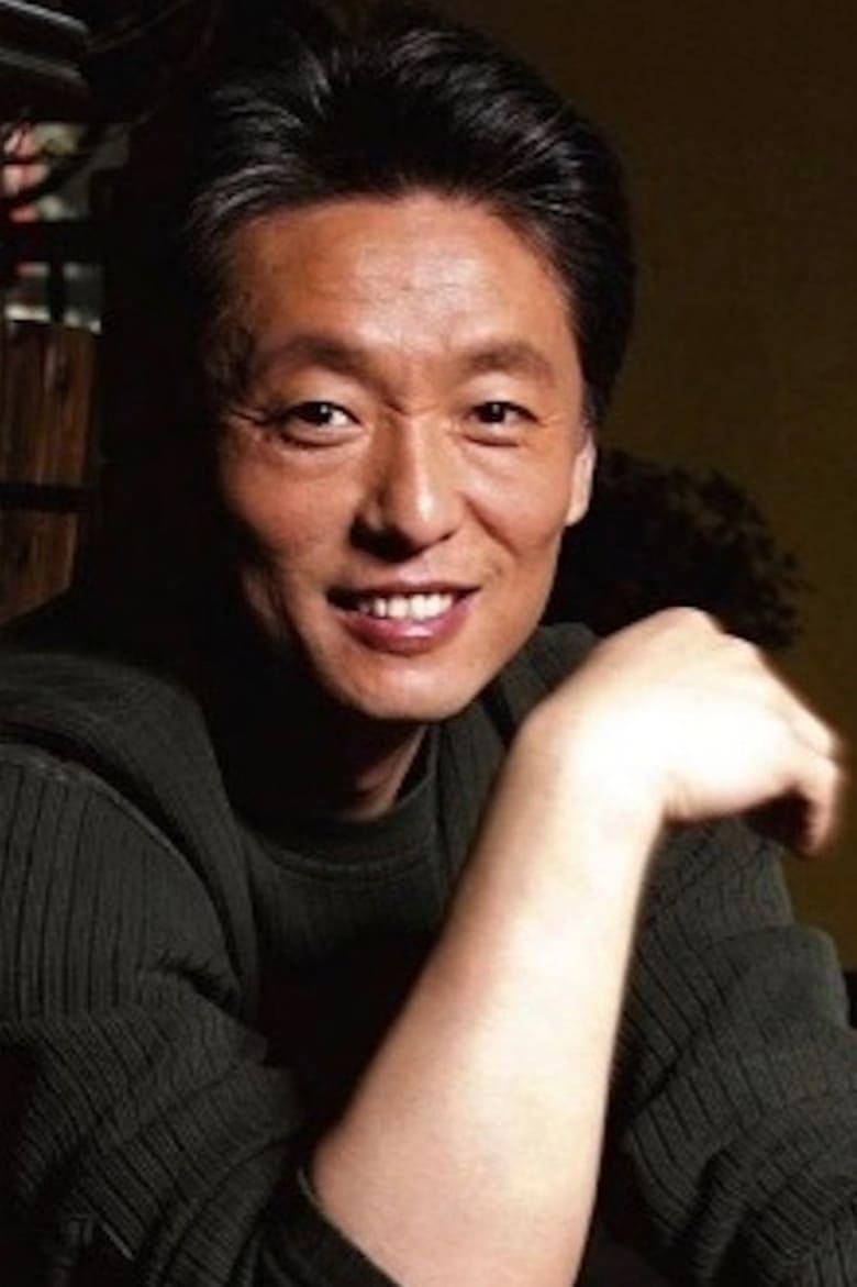 Hou Yong - About - Entertainment.ie